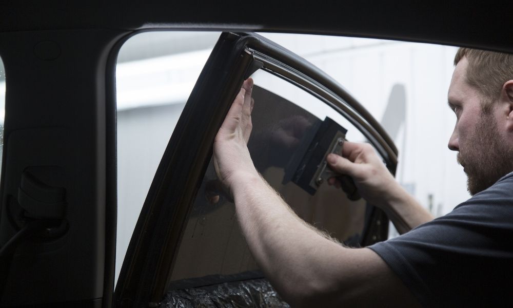 How To Remove Car Window Tint: The Right Way